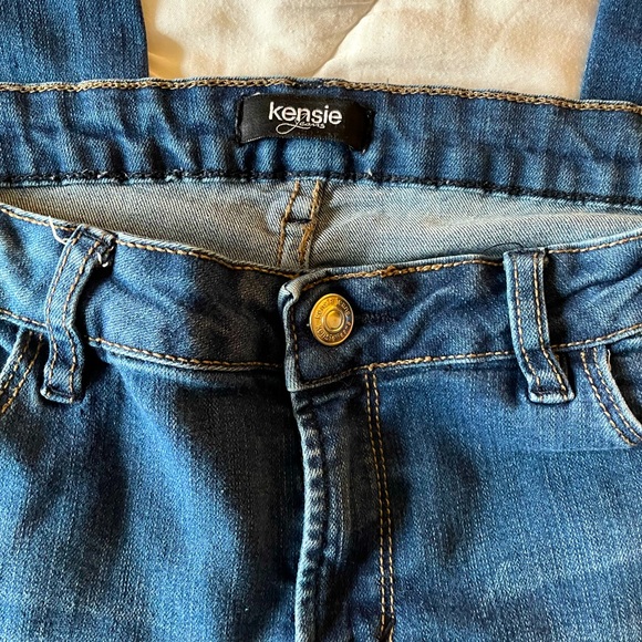 Kensie Jeans - Picture 1 of 3